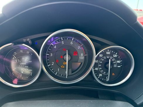 Used 2016 MAZDA MX-5 Miata Club w/ Brembo/BBS Package RWD image 11