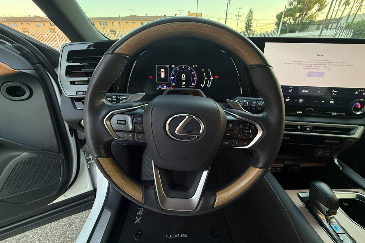 Used 2023 Lexus RX 350 Premium FWD image 11