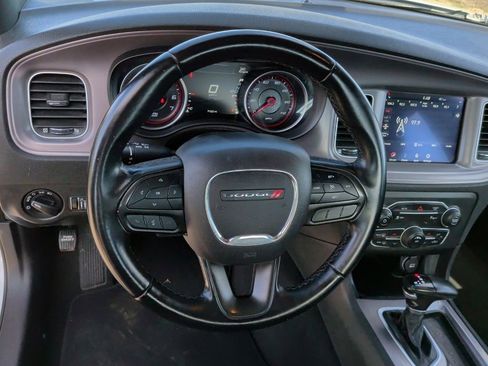 Used 2023 Dodge Charger SXT image 16