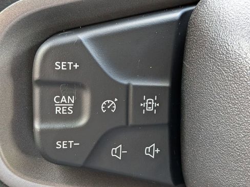 Used 2025 Ford Bronco Big Bend image 22