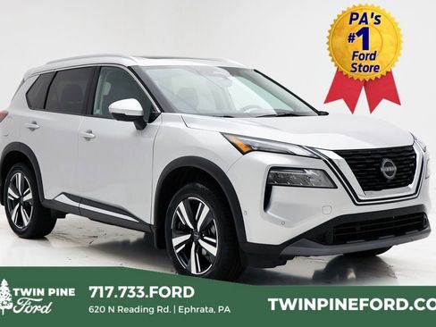 Used 2023 Nissan Rogue SL w/ SL Premium Package image 1