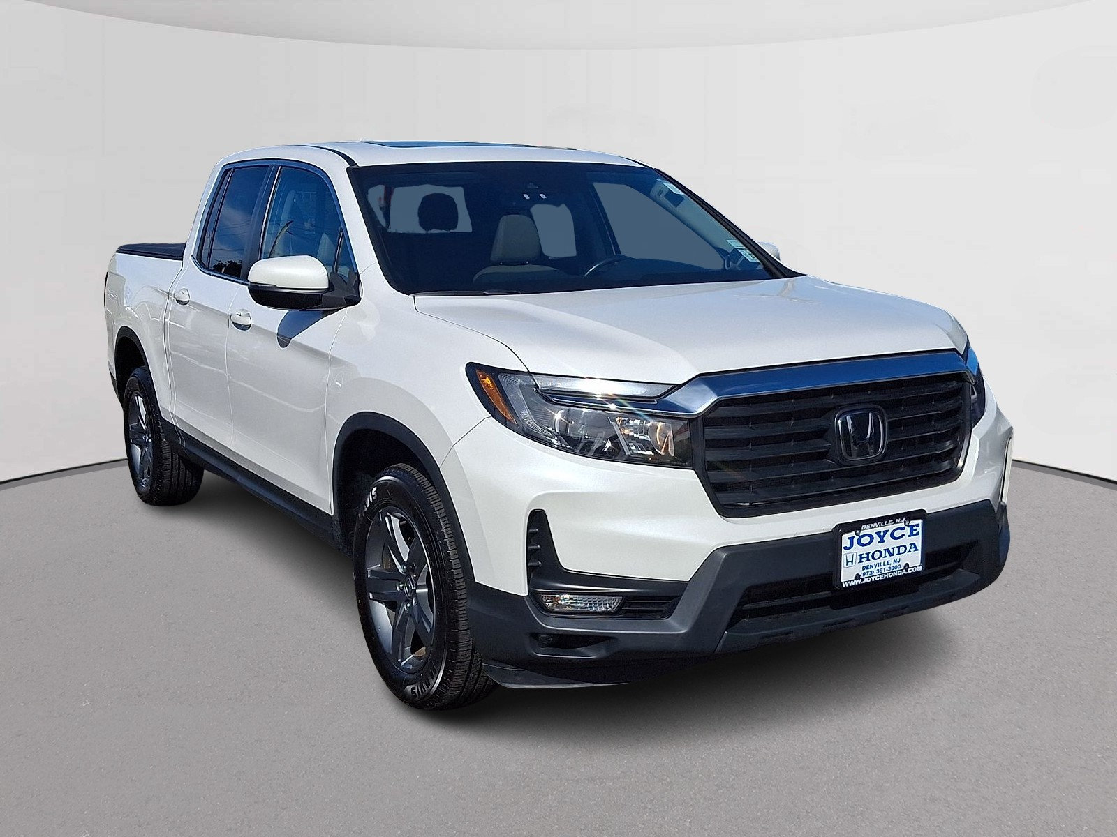 Certified 2023 Honda Ridgeline RTL image 2