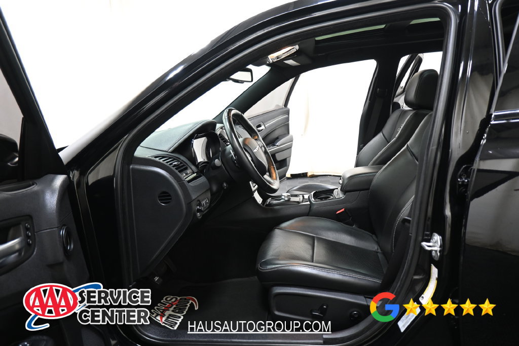 Used 2017 Chrysler 300 S w/ 300S Premium Group AWD/4WD image 9