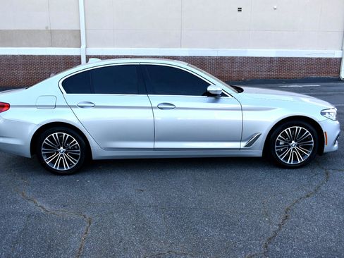 Used 2019 BMW 530i xDrive w/ Convenience Package image 5