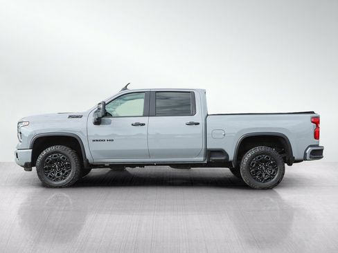 Used 2024 Chevrolet Silverado 3500 LT w/ Z71 Sport Edition AWD/4WD image 2