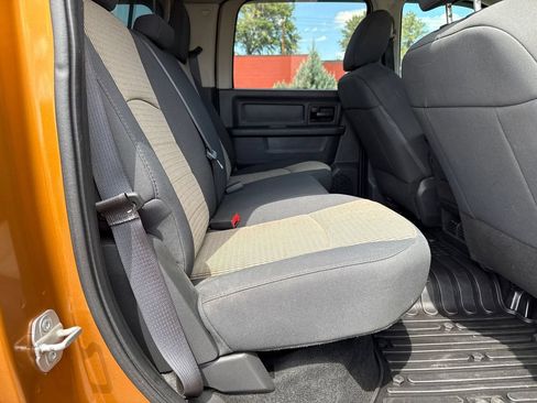 Used 2012 RAM 1500 Express w/ ST Popular Equipment Group AWD/4WD image 31