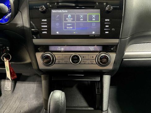 Used 2016 Subaru Legacy 2.5i Premium AWD/4WD image 21