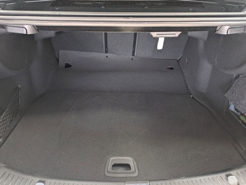 Used 2023 Mercedes-Benz E 350 4MATIC Sedan image 31