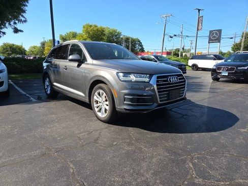 Used 2019 Audi Q7 3.0T Premium Plus w/ Premium Plus Package AWD/4WD image 1