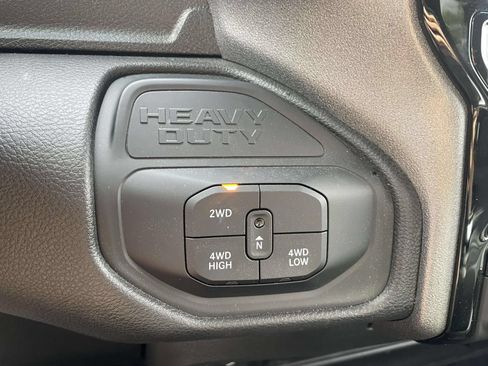 Used 2026 RAM 2500 Tradesman AWD/4WD image 25