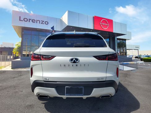 Used 2023 INFINITI QX55 Luxe w/ Cargo Package image 4