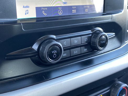 Used 2023 Ford F150 XLT w/ XTR Package image 22