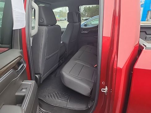 Used 2024 Chevrolet Silverado 1500 LT w/ Z71 Off-Road Package image 18