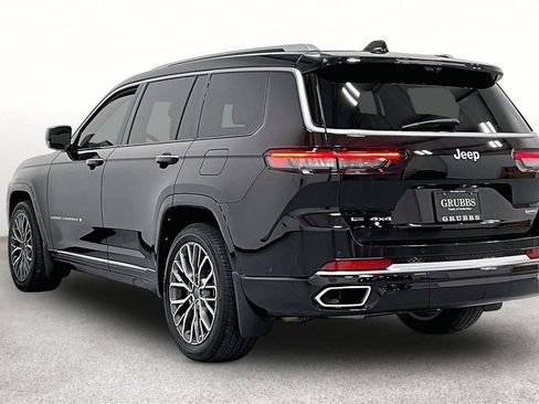 Used 2022 Jeep Grand Cherokee L Summit AWD/4WD image 15