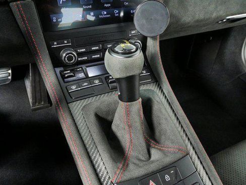Used 2025 Porsche 718 Cayman GT4 RS RWD image 16