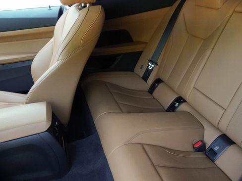 Certified 2024 BMW 430i Coupe w/ M Sport Package RWD image 33