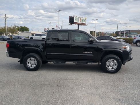 Used 2023 Toyota Tacoma SR5 image 12