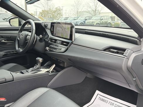 Used 2024 Lexus ES 350 Luxury image 21