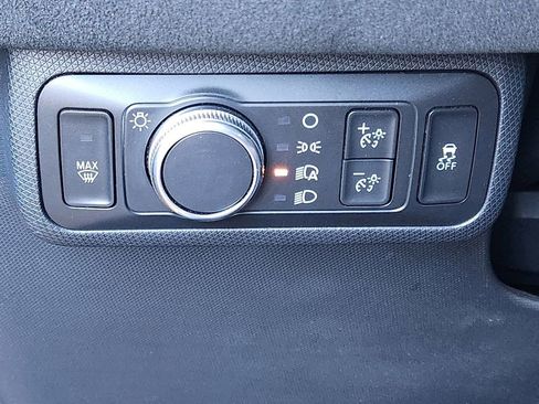 Certified 2021 Ford Mustang Mach-E GT image 32