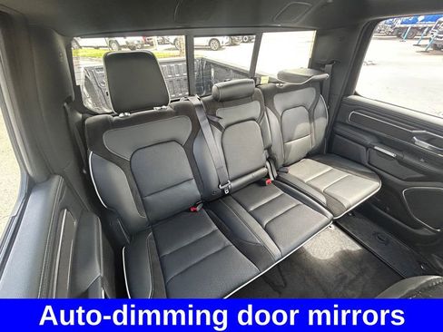 Used 2025 RAM 1500 Laramie AWD/4WD image 32