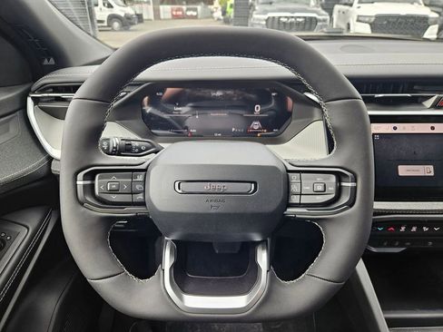 New 2026 Jeep Cherokee Laredo AWD/4WD image 20