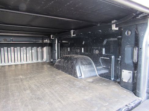 Used 2020 Chevrolet Silverado 1500 LTZ w/ LTZ Convenience Package image 44