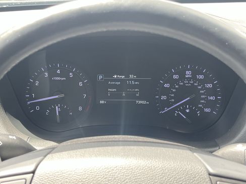 Used 2018 Genesis G80 3.8 AWD/4WD image 20