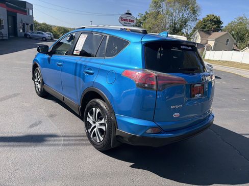 Used 2017 Toyota RAV4 LE w/ All Weather Liner Package AWD/4WD image 3