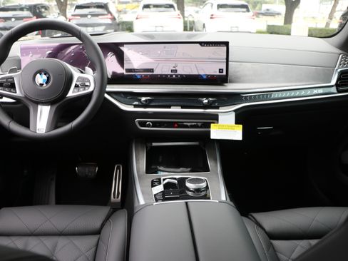 Certified 2026 BMW X5 xDrive40i w/ M Sport Package image 29
