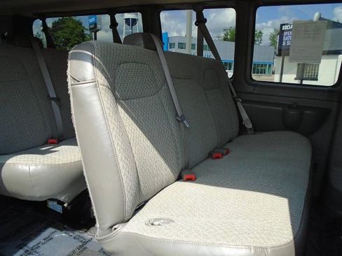 Used 2025 Chevrolet Express 3500 LT w/ LT Preferred Equipment Group RWD image 16