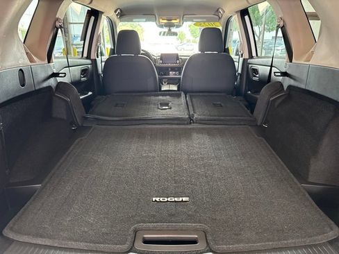 Certified 2025 Nissan Rogue S FWD image 22