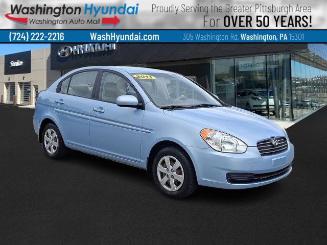 Used 2011 Hyundai Accent GLS FWD image 1