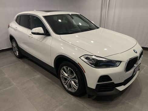 Used 2022 BMW X2 xDrive28i w/ Convenience Package image 3