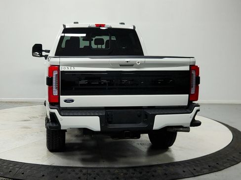 Used 2026 Ford F250 Platinum AWD/4WD image 7