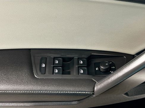 Used 2022 Volkswagen Tiguan S w/ IQ.Drive Package image 15