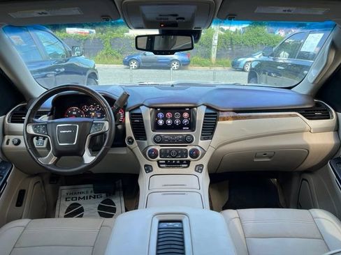 Used 2016 GMC Yukon XL Denali w/ Open Road Package RWD image 29