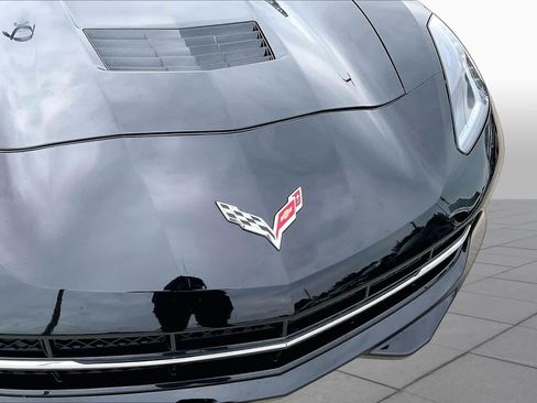 Used 2016 Chevrolet Corvette Stingray Coupe RWD image 25