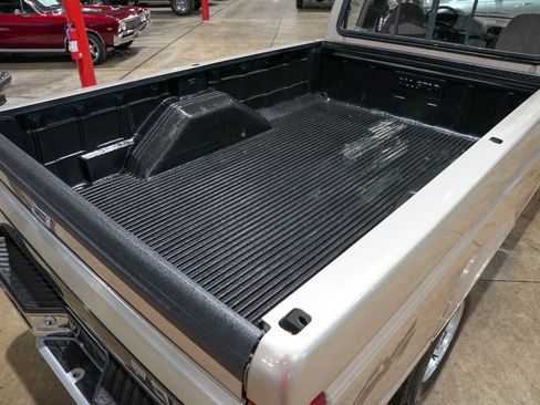Used 1993 Ford F150 XL AWD/4WD image 20