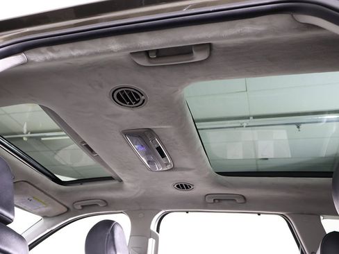 Used 2022 Kia Telluride SX w/ SX Prestige Package image 26