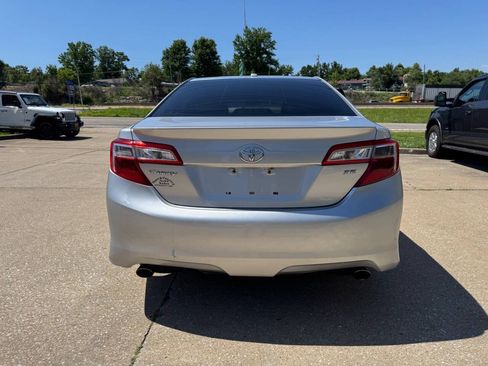 Used 2013 Toyota Camry SE FWD image 7