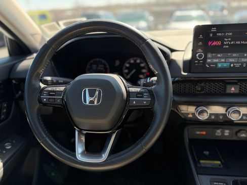 Used 2023 Honda CR-V EX-L image 34