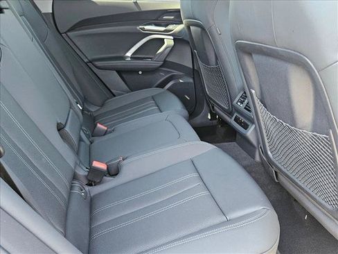 Used 2025 Audi Q5 Premium Plus w/ Premium Plus AWD/4WD image 20