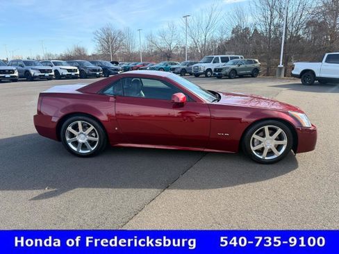 Used 2007 Cadillac XLR Roadster image 7