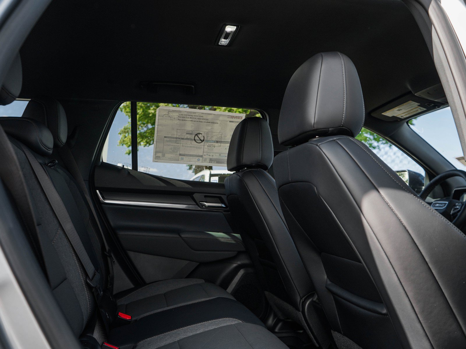 New 2027 GMC Terrain AT4 w/ Convenience Package III AWD/4WD image 12