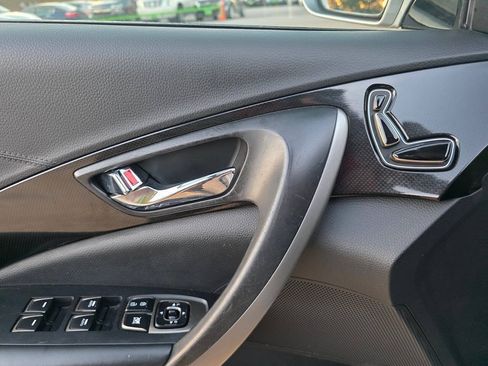 Used 2012 Hyundai Azera FWD image 14