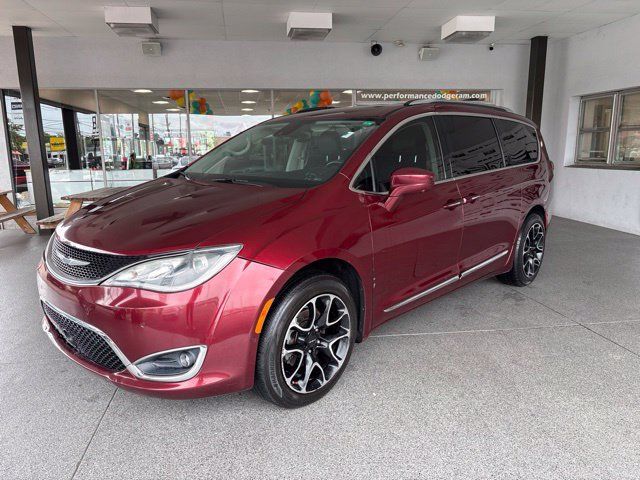 Used 2019 Chrysler Pacifica Touring-L Plus w/ Advanced Safetytec Group FWD image 2