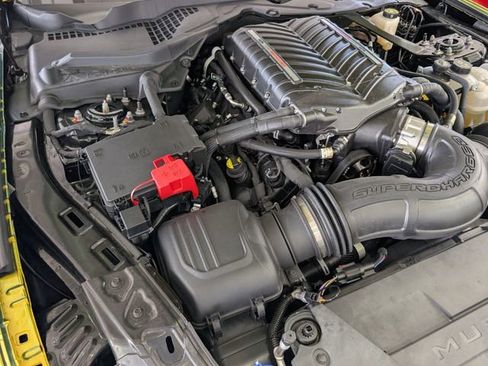 Used 2025 Ford Mustang GT Premium w/ GT Performance Package RWD image 19