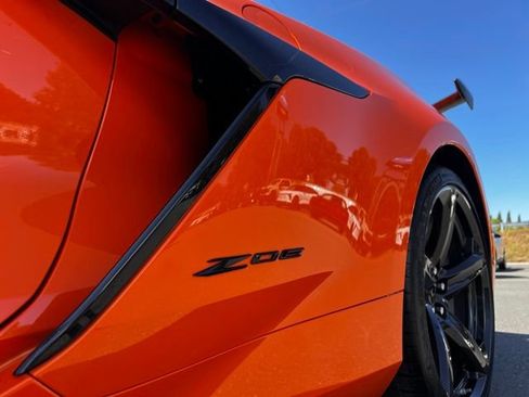 Used 2023 Chevrolet Corvette Z06 w/ Z07 Performance Package image 14