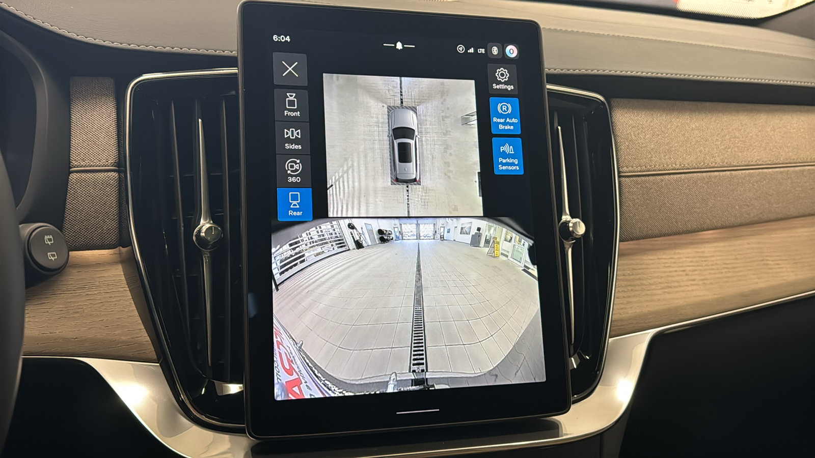 New 2027 Volvo XC90 T8 Plus AWD/4WD image 18