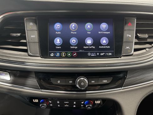 Used 2024 Buick Enclave Premium image 23